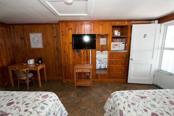 Room 149 of 199