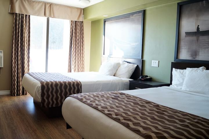 Room 17 of 32