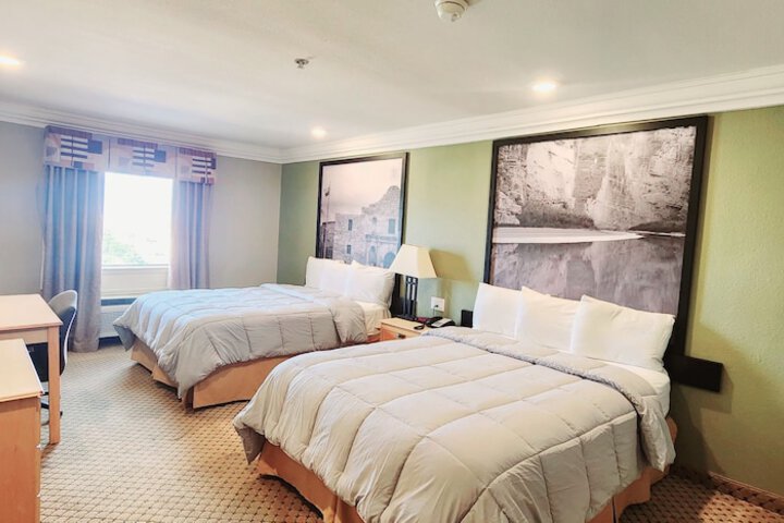 Room 22 of 24