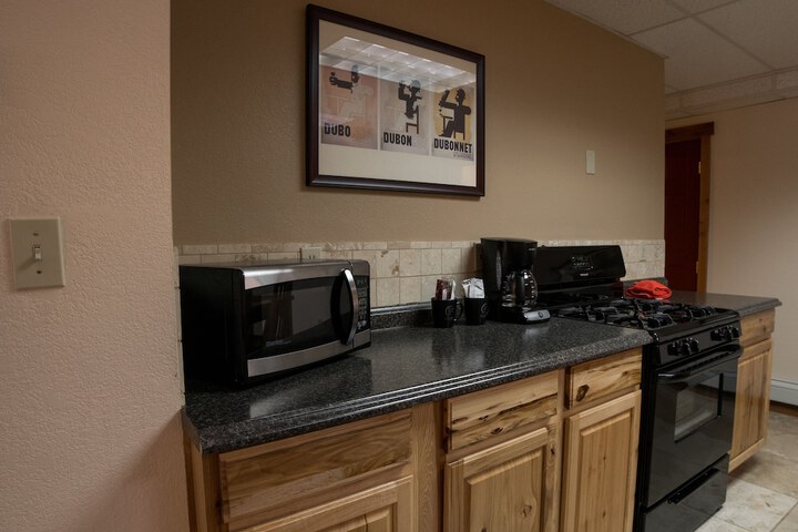 Silver Moon Inn