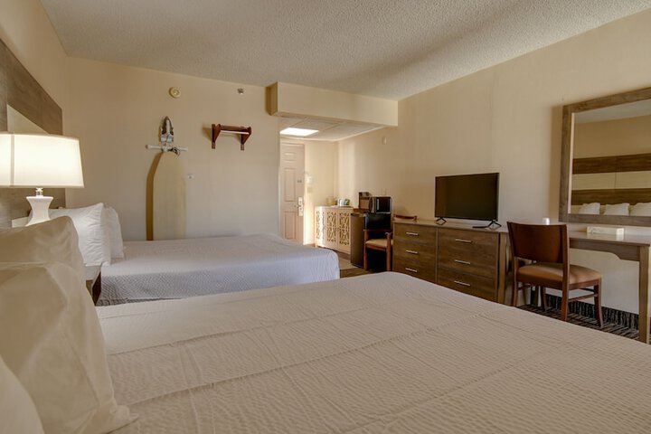 Room 12 of 41