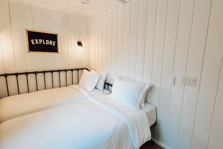 Room 69 of 126