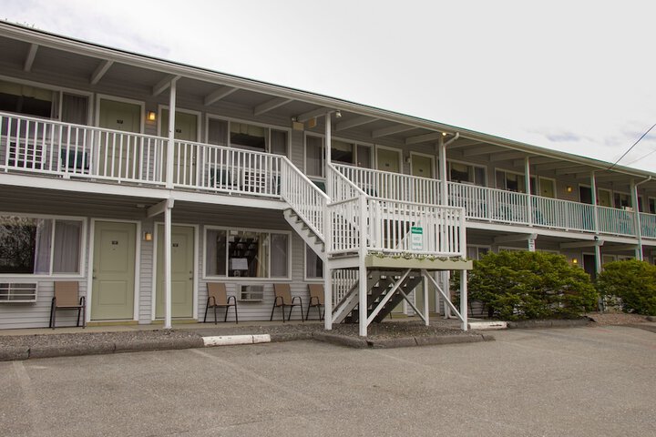 Hotel 3 of 32