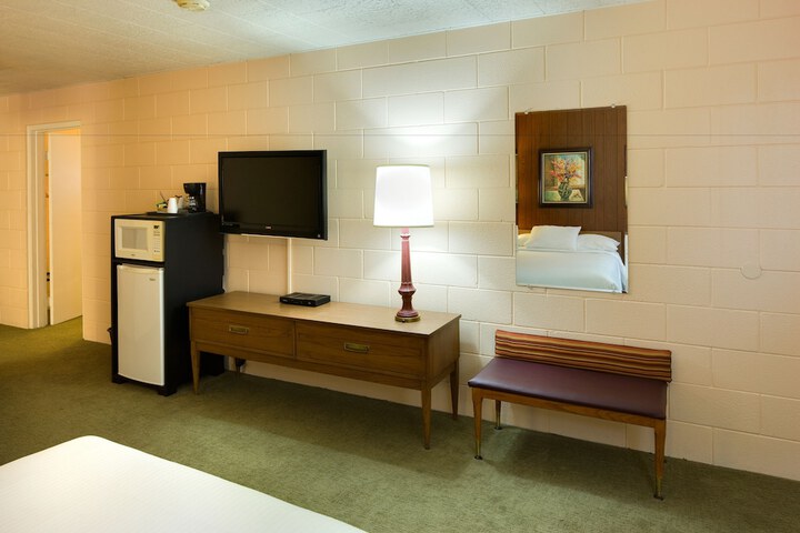 Room 22 of 41