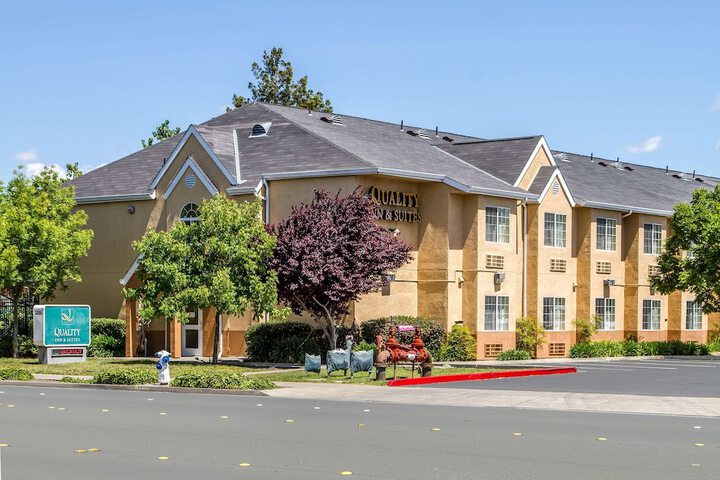 Hotel 4 of 45