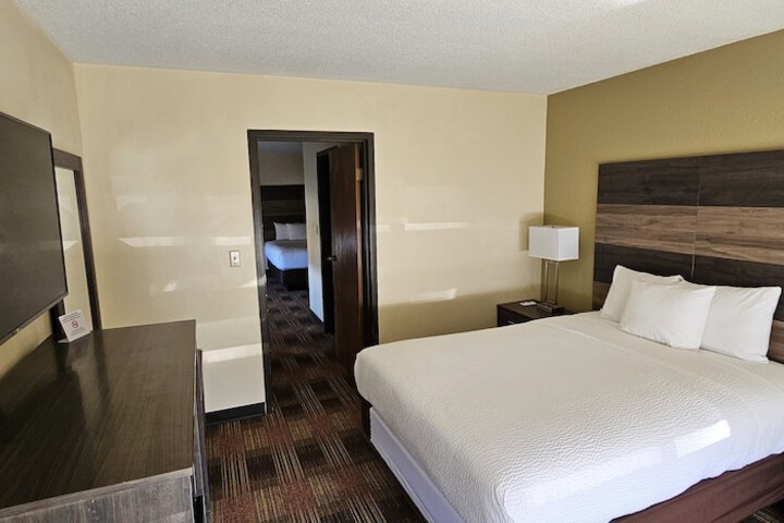 AmericInn by Wyndham Fort Atkinson