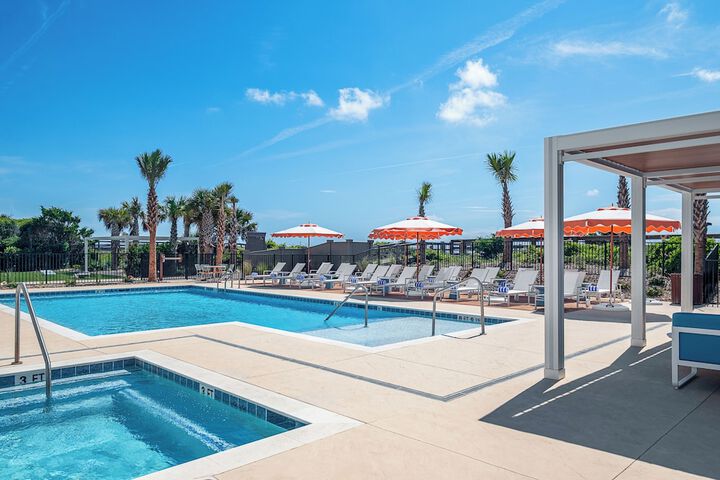 Golden Sands Carolina Beach Oceanfront Tapestry by Hilton