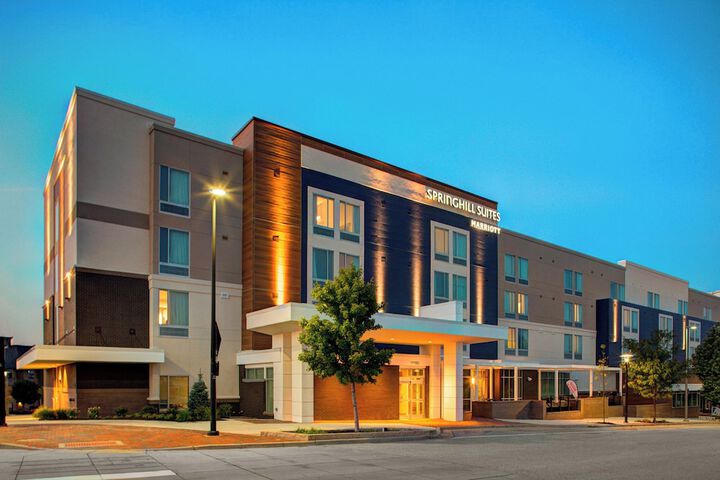 Hotel 2 of 19