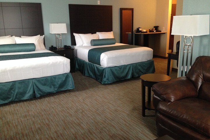 Room 37 of 59
