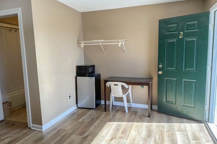 Room 42 of 51