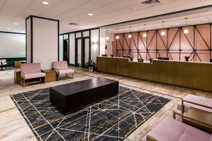 DoubleTree by Hilton Newark Penn Station