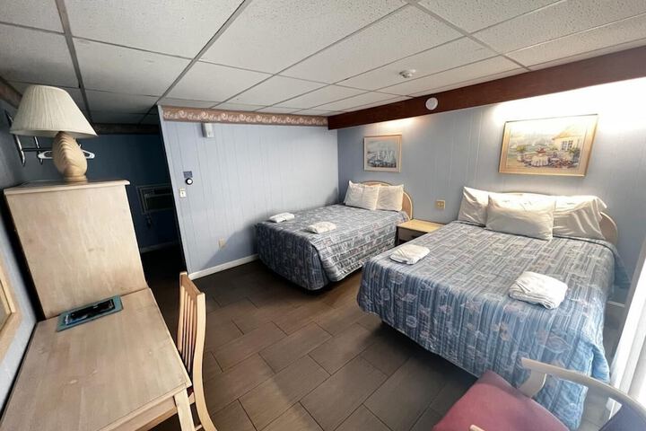 Beau Rivage Motel