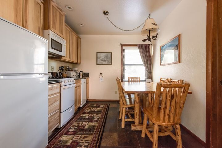 Franciscan Lakeside Lodge