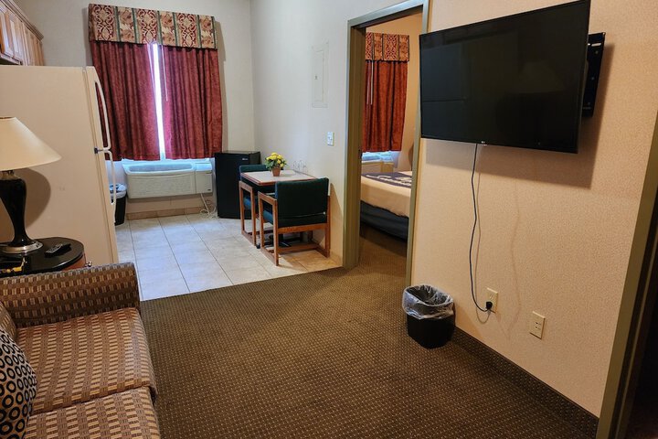 Room 56 of 75
