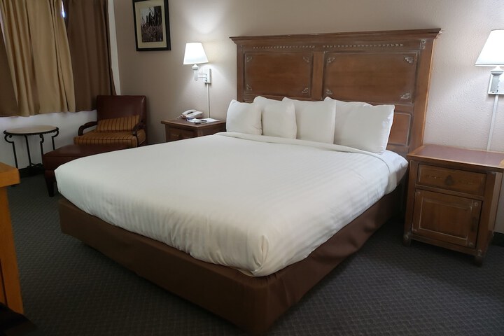 Howard Johnson by Wyndham Springerville
