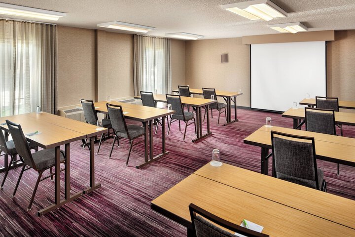 Courtyard by Marriott Anaheim Buena Park