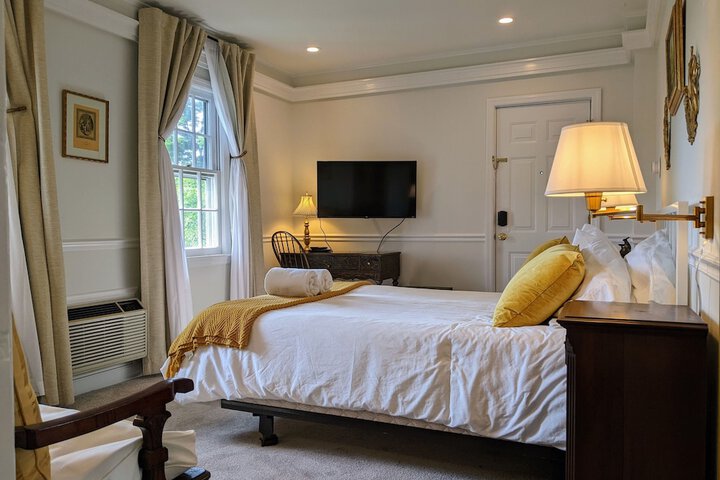 Room 157 of 239