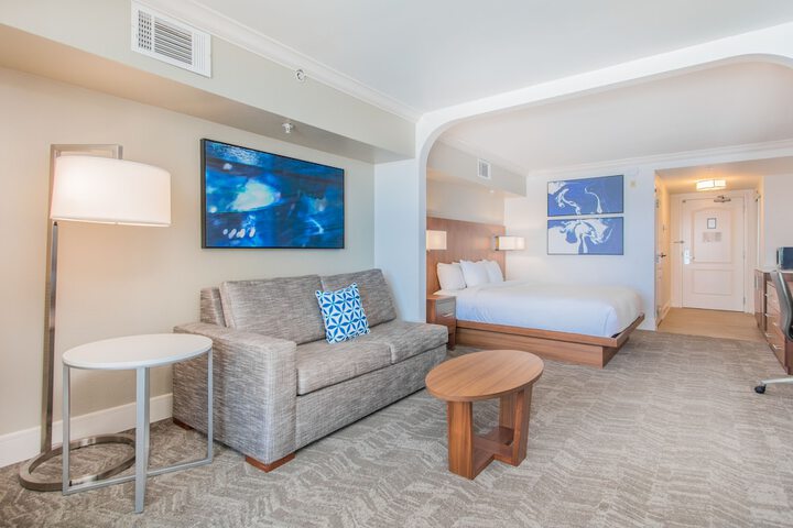 Room 27 of 187