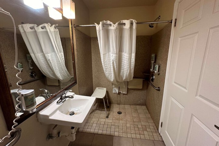 Room 19 of 25