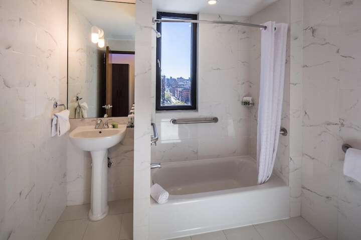 Orchard Street Hotel