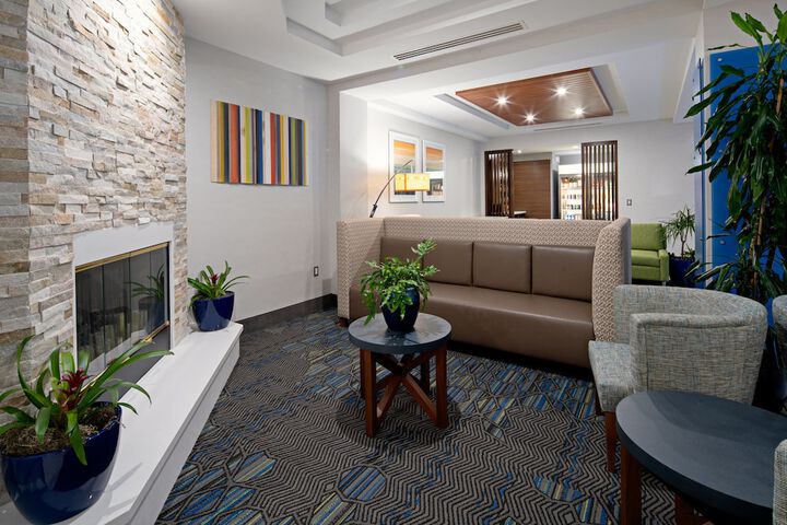 Holiday Inn Express Hotel & Suites Atascadero by IHG