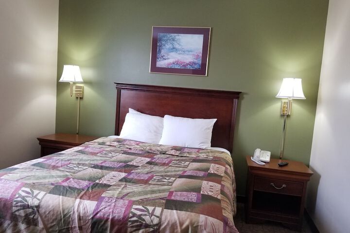 Briarwood Inn