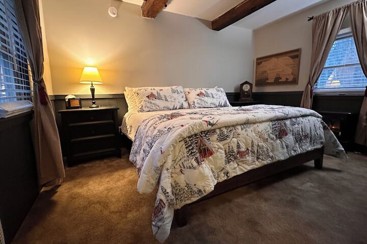 Room 90 of 200