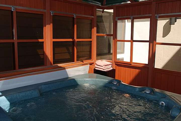 Spa 20 of 25