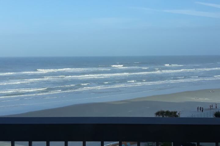 Holiday Inn & Suites Daytona Beach on the Ocean by IHG