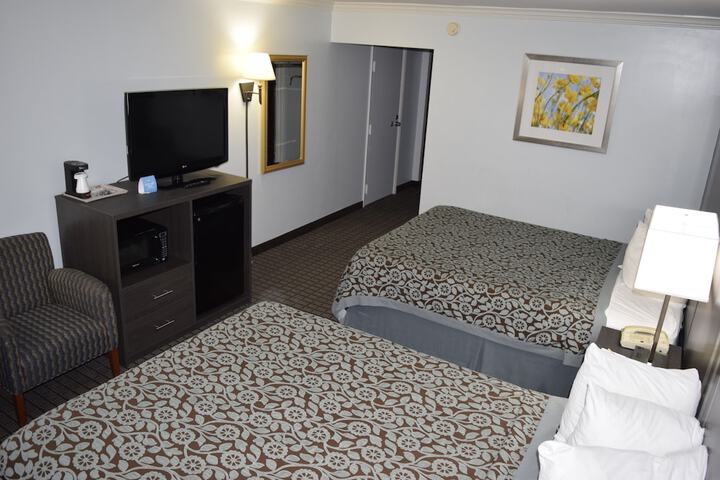 Room 14 of 63