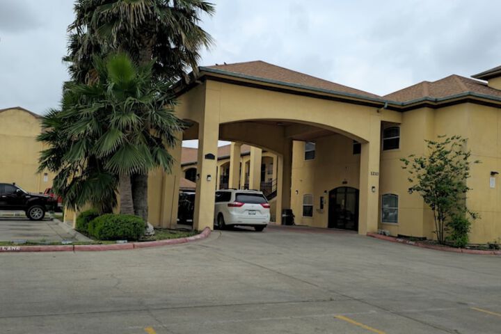 Texas Inn and Suites RGV