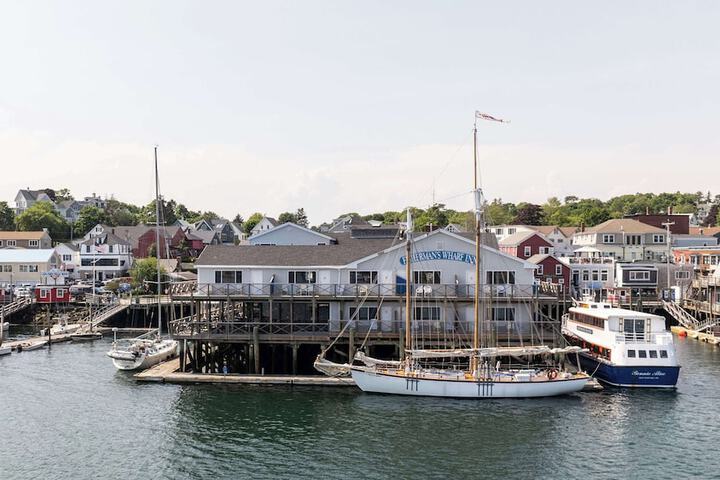 Fishermans Wharf Inn