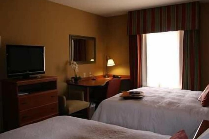 Room 8 of 26