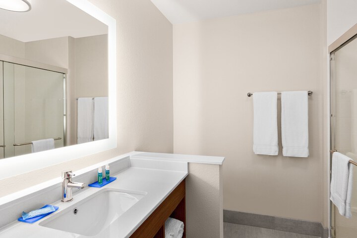 Holiday Inn Express and Suites Union Gap- Yakima Area by IHG