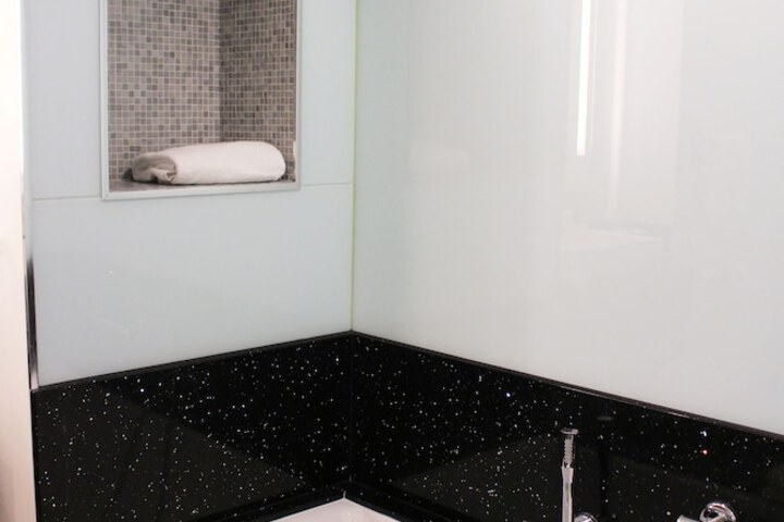 Room 65 of 120