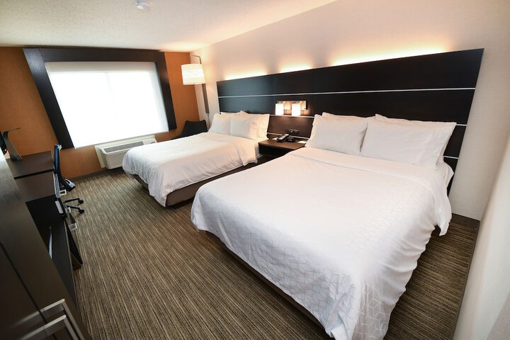Room 17 of 58