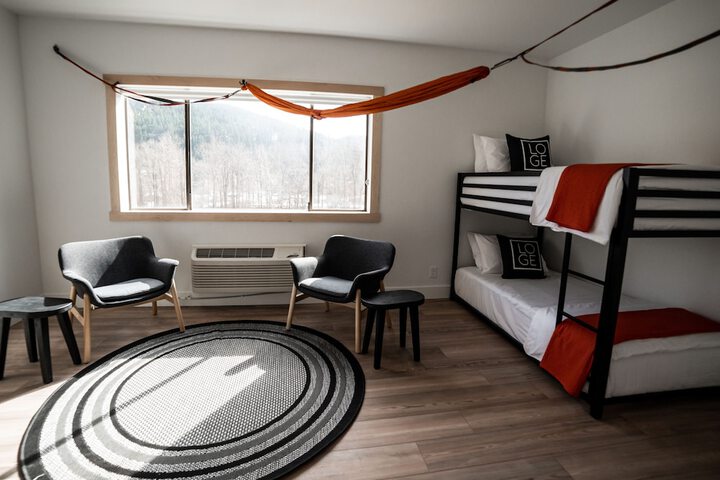 Room 42 of 52