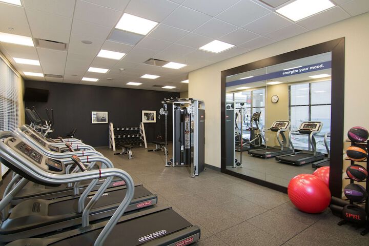 Hampton Inn & Suites Tulsa Downtown