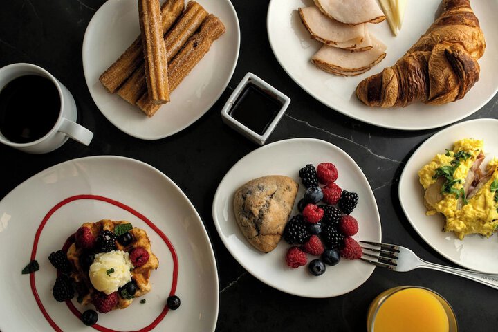 Breakfast/Coffee Service 40 of 49