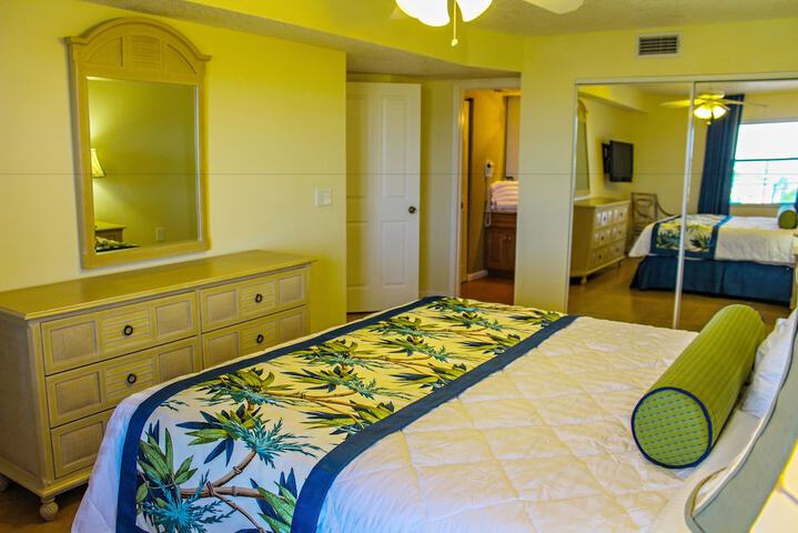 Room 29 of 49