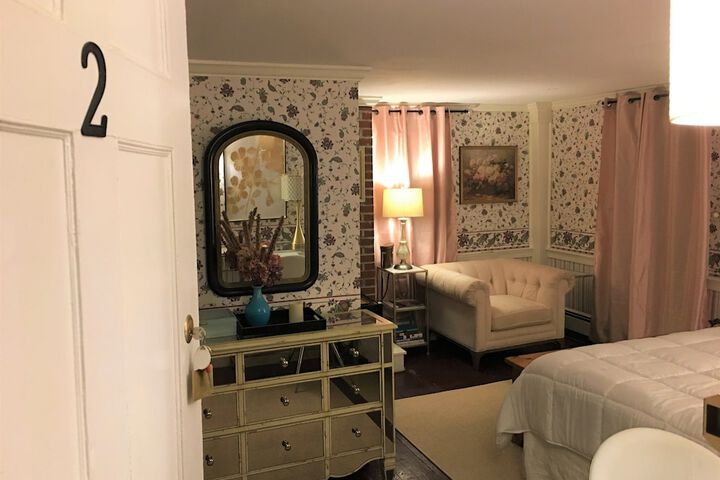 Center Lovell Inn
