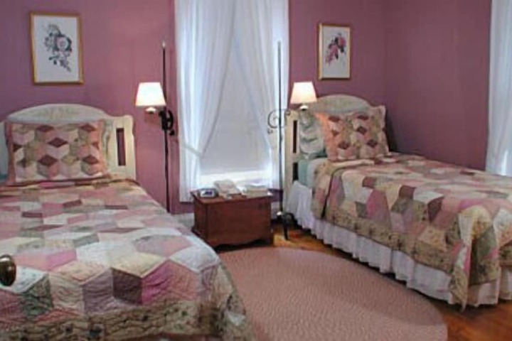 Room 11 of 42