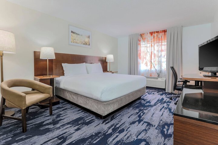 Room 15 of 27