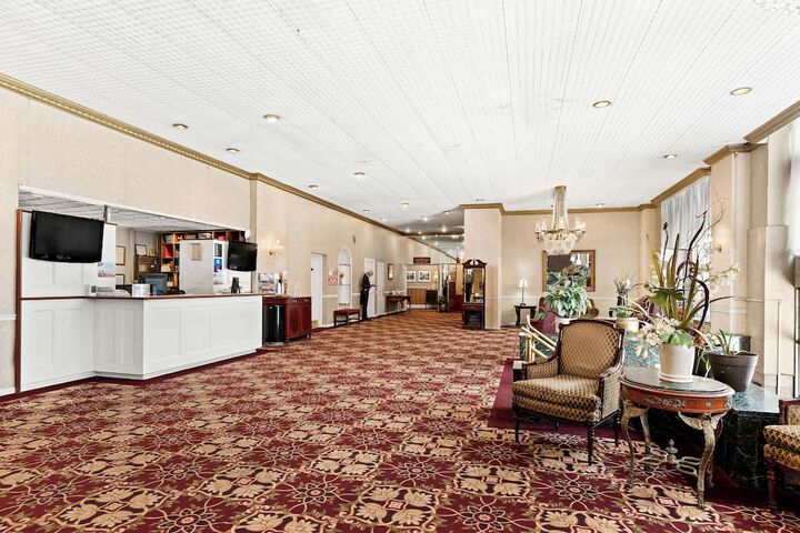 Hotel Interior 4 of 46