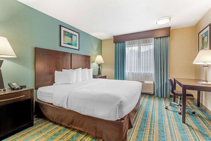 Room 21 of 40