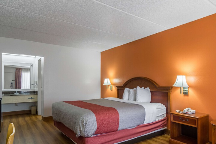 Motel 6 Waycross GA
