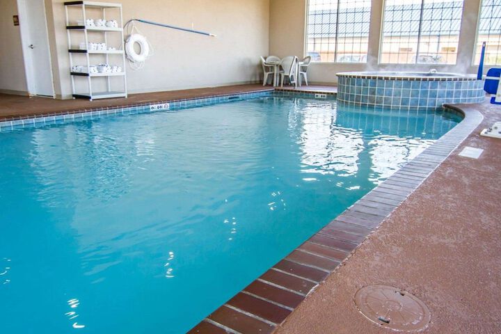 Pool 4 of 38