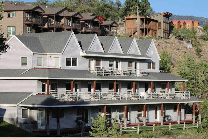 Hotel 5 of 33