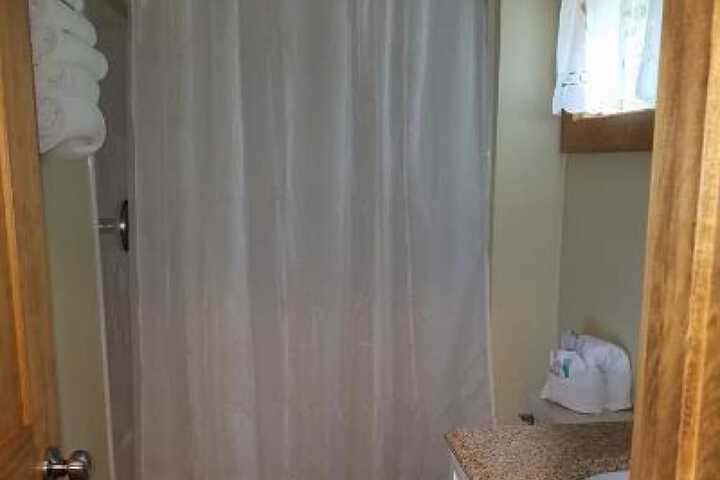 Room 64 of 74