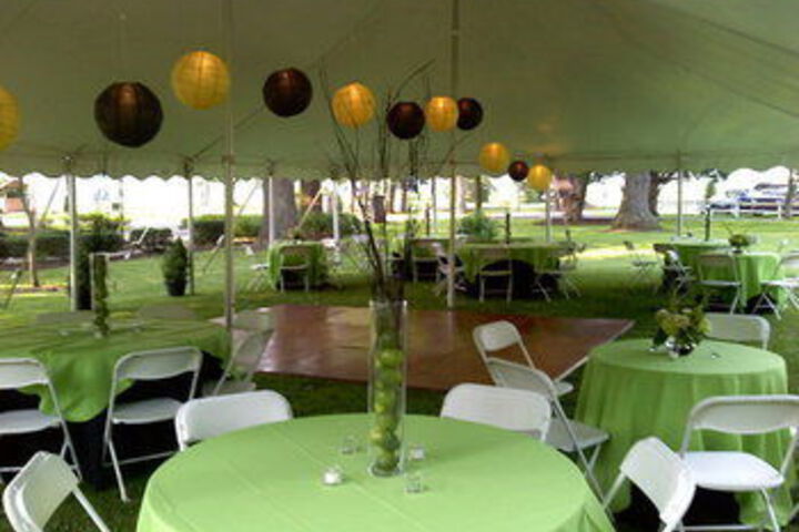 Edgewater Inn & Riverside Grill
